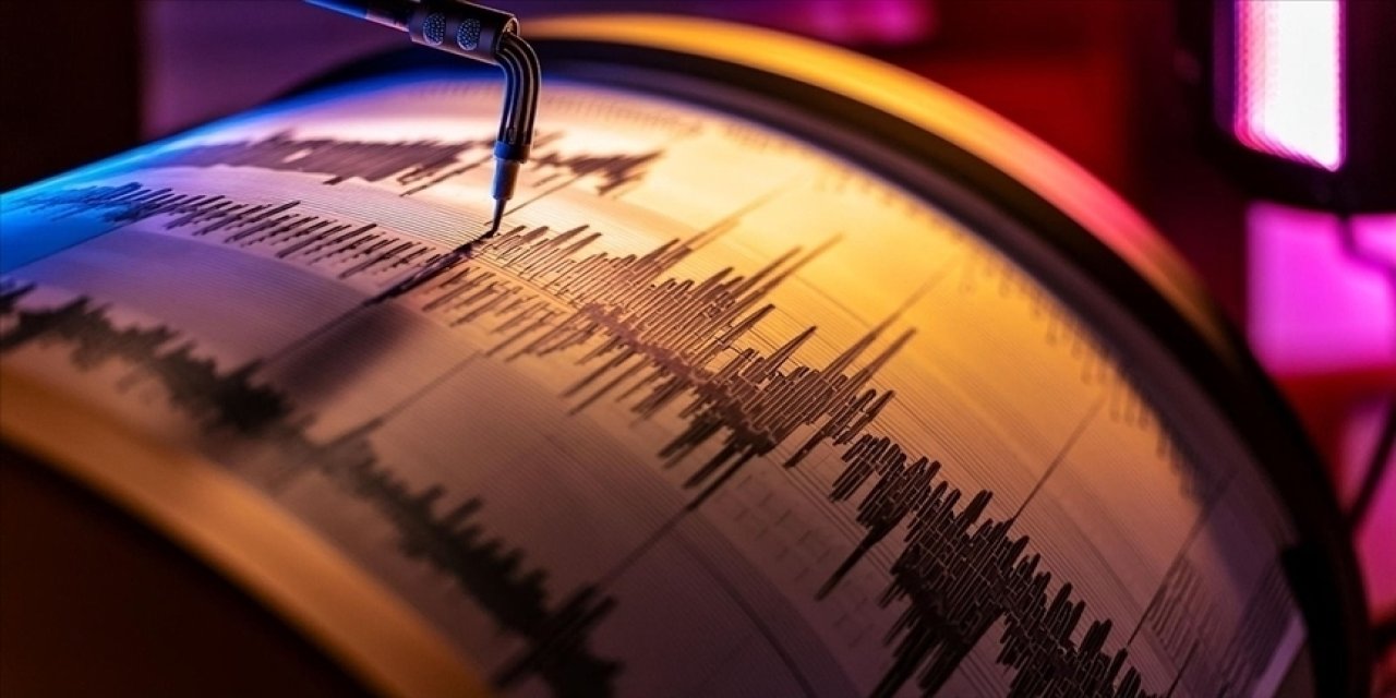 Ege Denizi'nde 5 büyüklüğünde deprem