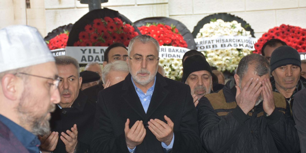 Bakan Işıkhan'ın ablasına son görev