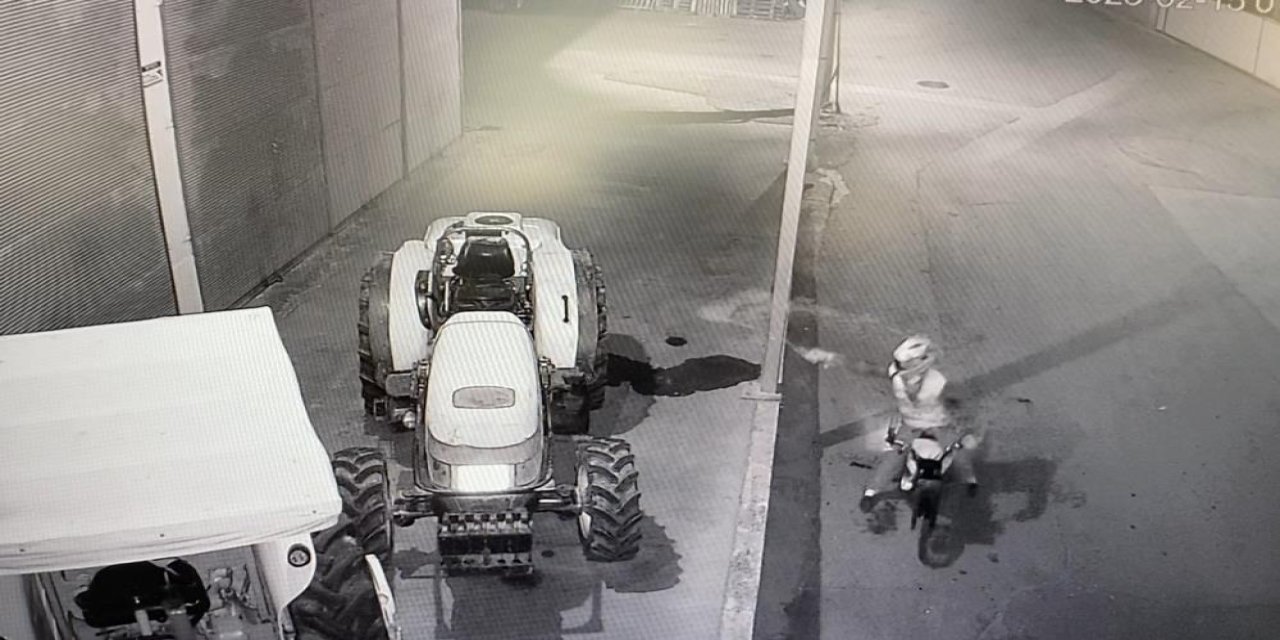 İlahi adalet! Önce kendini sonra traktörü yaktı