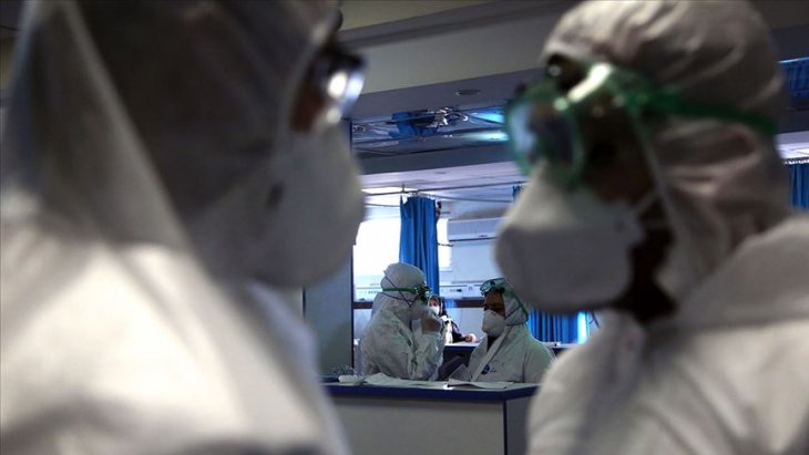 İran'da 23 milletvekilinde yeni tip koronavirüs tespit edildi