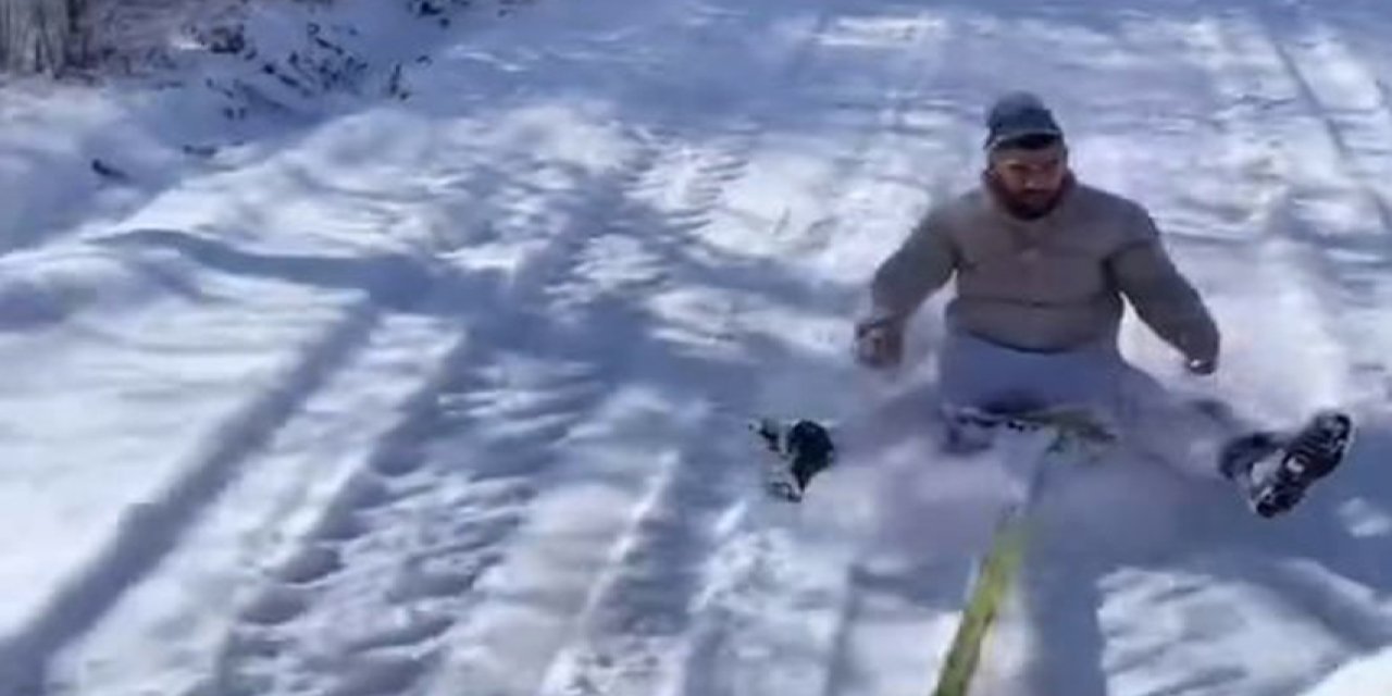 Kayak eğlencesi kovalamacaya döndü! Canını zor kurtardı