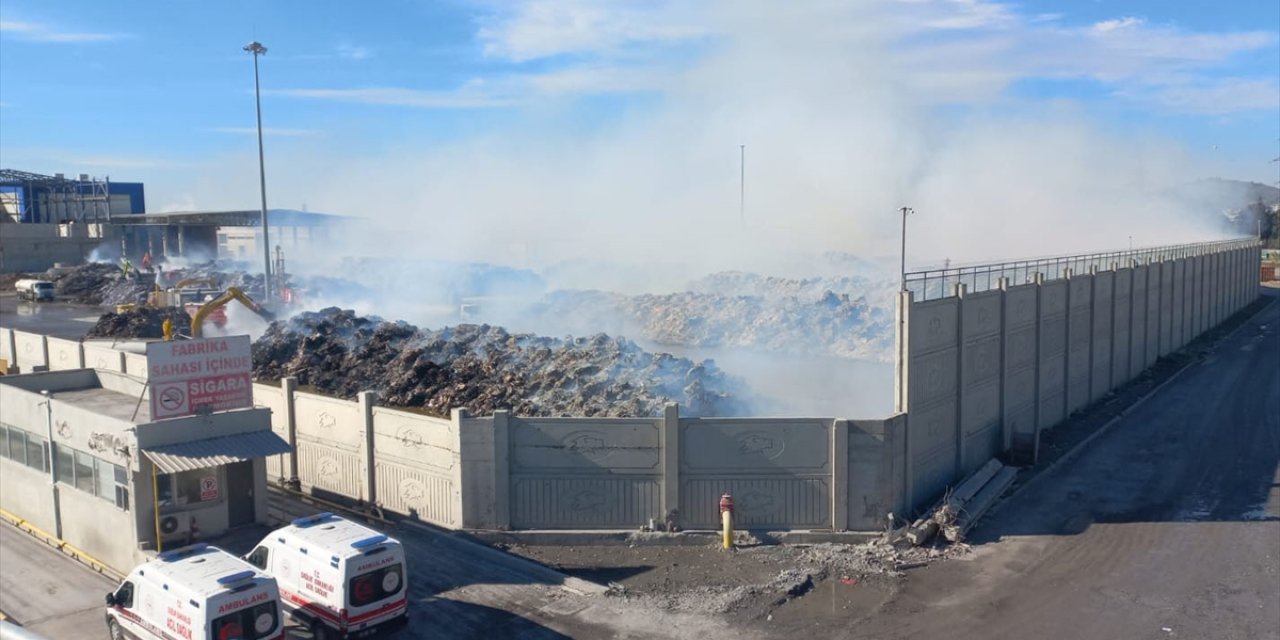 Kağıt fabrikasındaki yangın 46 saat sonra söndürüldü