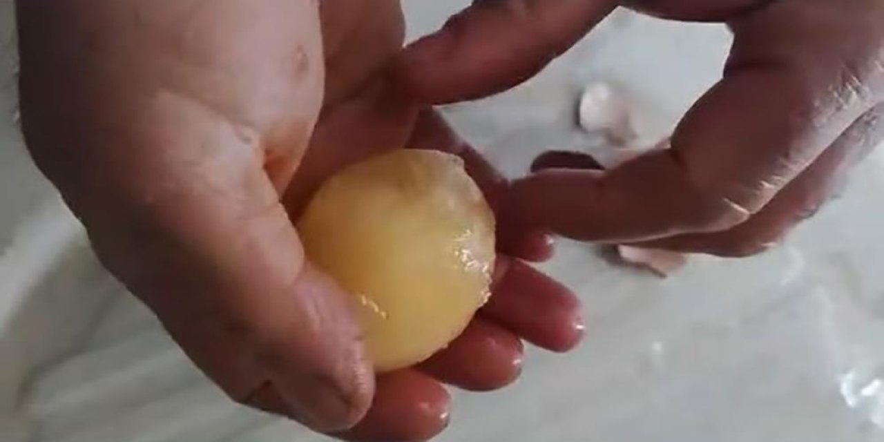 Eksi 20 dereceyi gören şehirde yumurtalar dondu