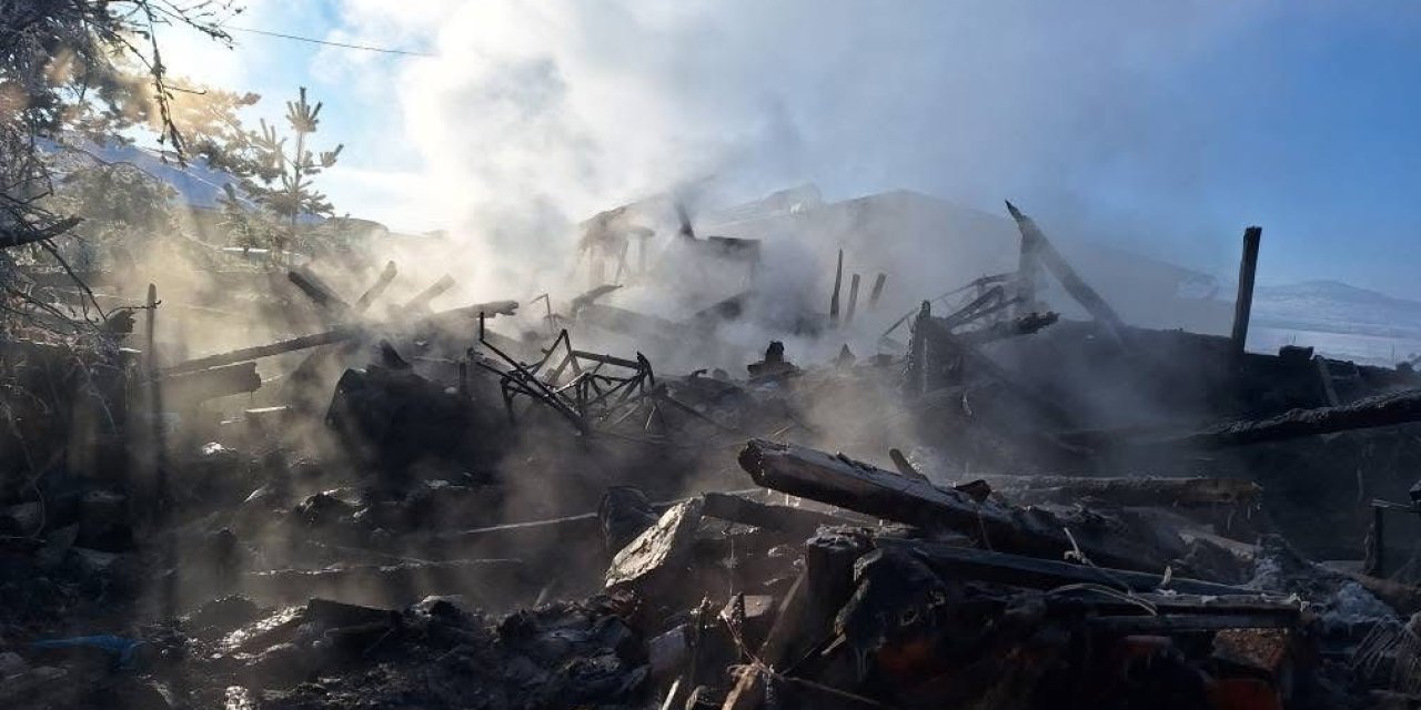 10 kişilik aile alevler arasında kaldı: 1 ölü 1 ağır yaralı