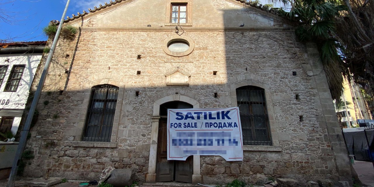 Tescilli hamam satılıyor! Fiyatı dudak uçuklattı