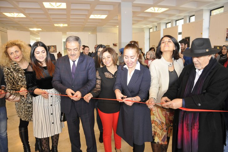 Konya'da 'Deri ve Keçe Ürünleri Sergisi' açıldı