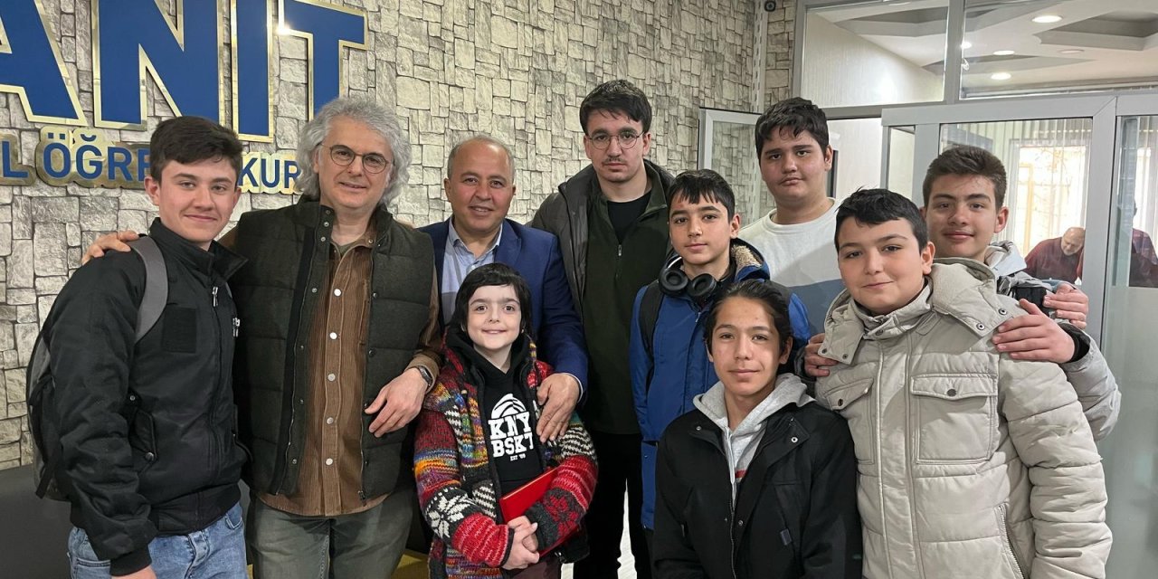 Konya’da geleceğin doktorları ve avukatları tecrübeli isimlerle beraber