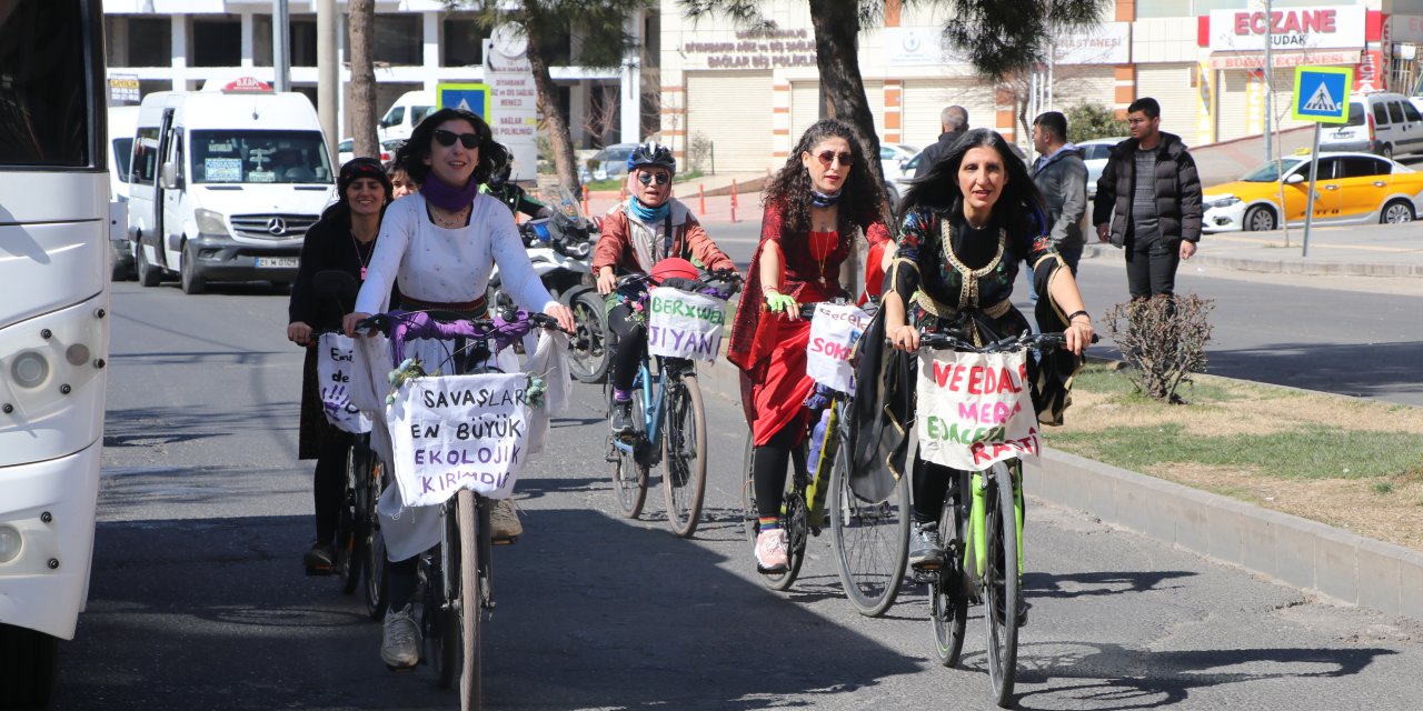 ‘8 Mart’ için pedal çevirdiler