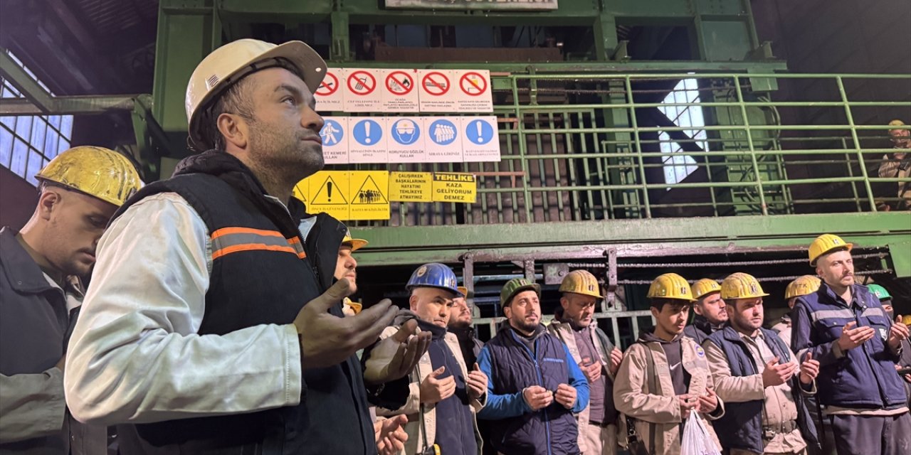 263 maden işçisi facianın 33. yılında anıldı