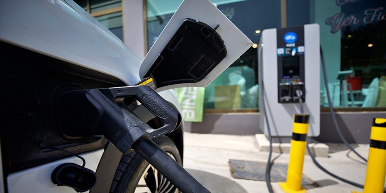 Elektrikli araçlar için hızlı şarj istasyonları artacak