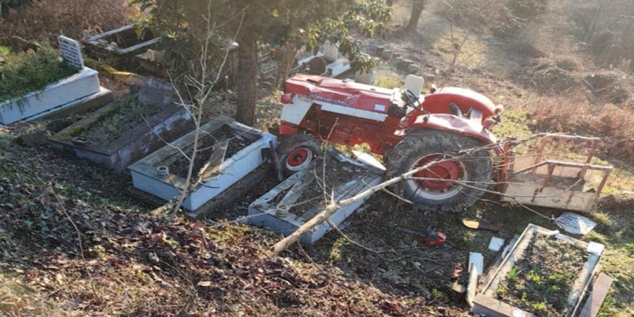 Traktör mezarlığa uçtu: 4 çocuk babası can verdi