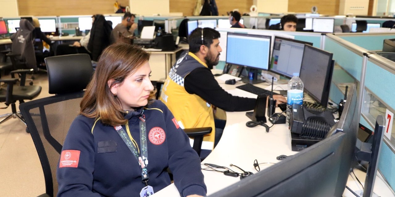 112'nin canlı telefon rehberliği Nilüfer bebeğin canını kurtardı