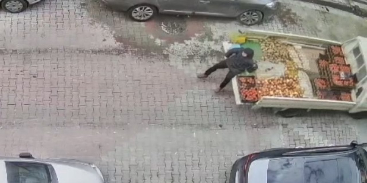 Sebze satan çocuk ölümden döndü! O anlar kamerada