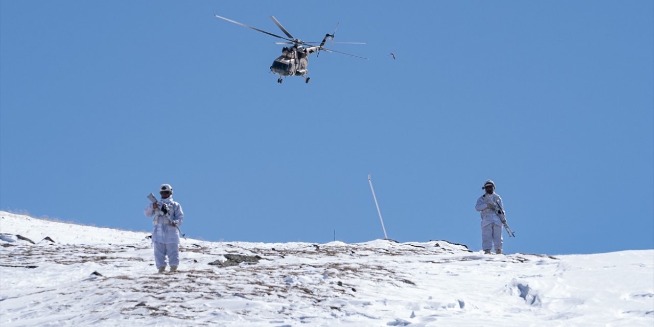 2 bin 500 rakımda kış saha tatbikatı