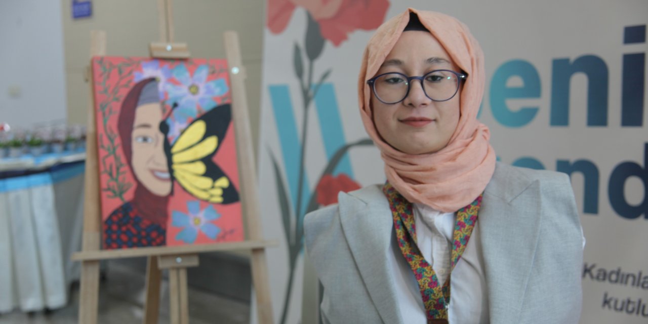 Konya’da kadın ressam engelleri ayaklarıyla aştı