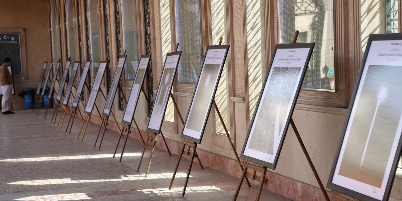 Konya’da mısralar resme dönüştü: İstiklal Marşı'nın 104. yılında eşsiz sergi