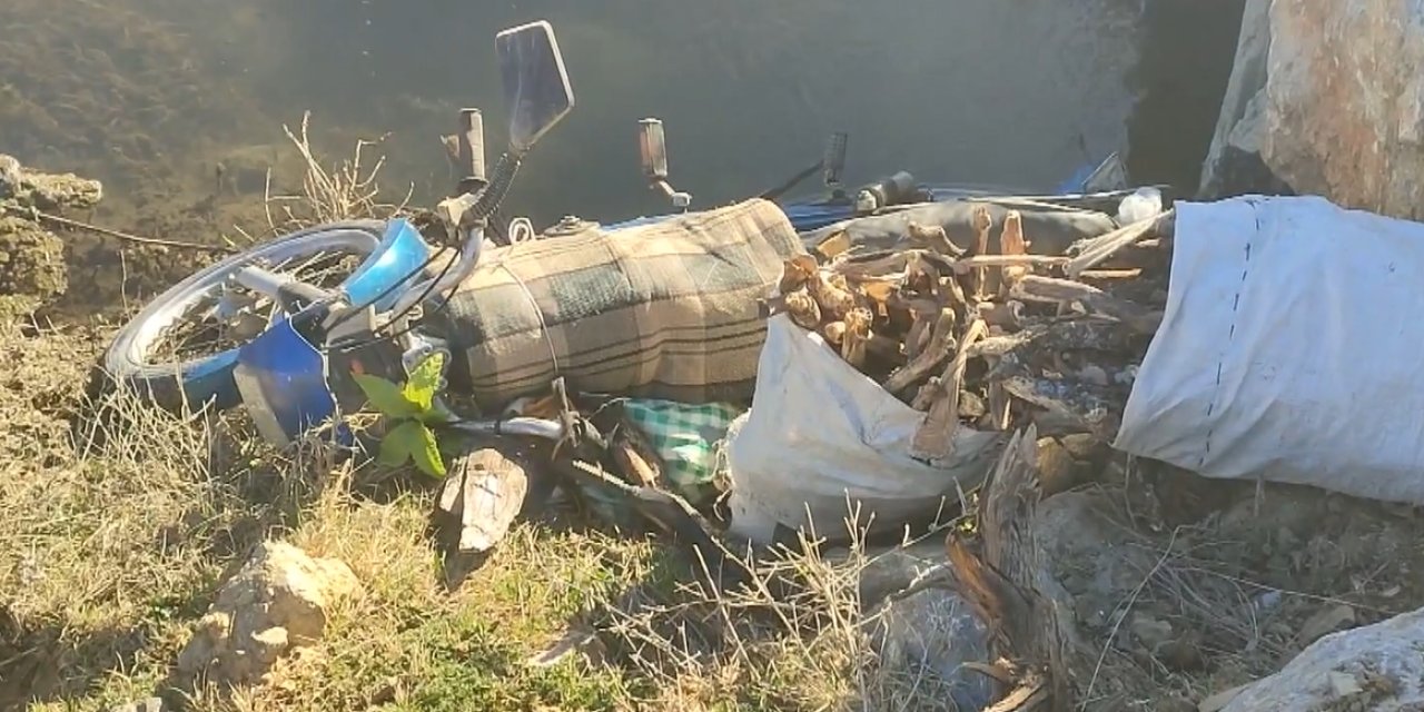 Konya’da motosiklet su kanalına uçtu