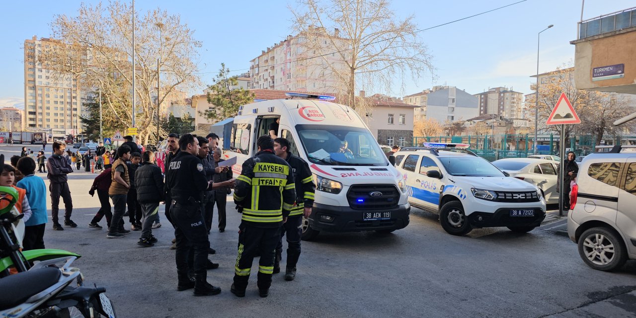 Psikolojik sorunları olan adam evini ateşe verdi