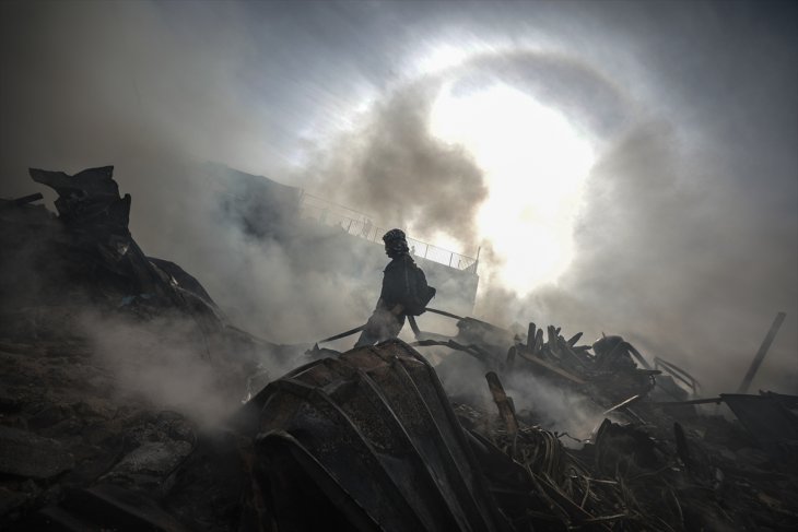 Gazze'de yangın faciası: 10 ölü, 57 yaralı