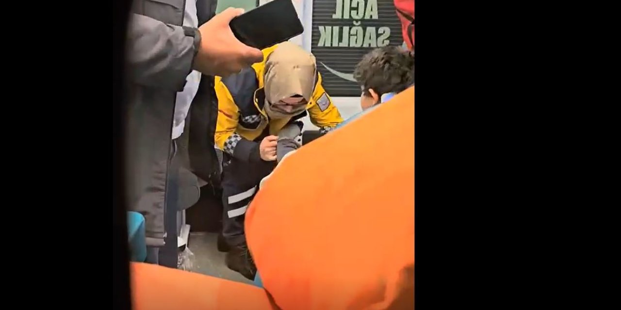 Konya yolunda yürek ısıtan sağlıkçıya vefa ödülü