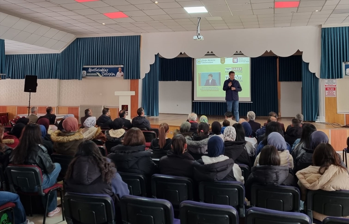 Bonus Hoca Konya’da öğrencilerle buluştu