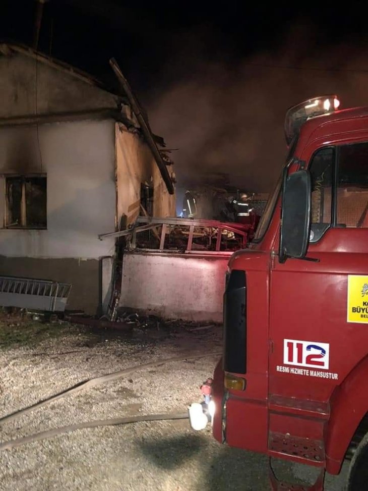 Mahalle muhtarının evinde yangın! Konya’dan da takviye itfaiye ekibi gönderildi