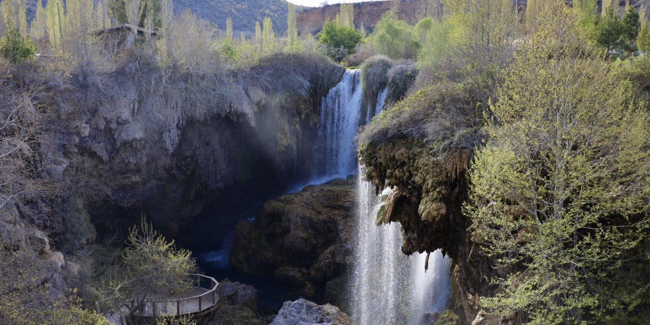 Konya’nın doğa harikasında bahar güzelliği