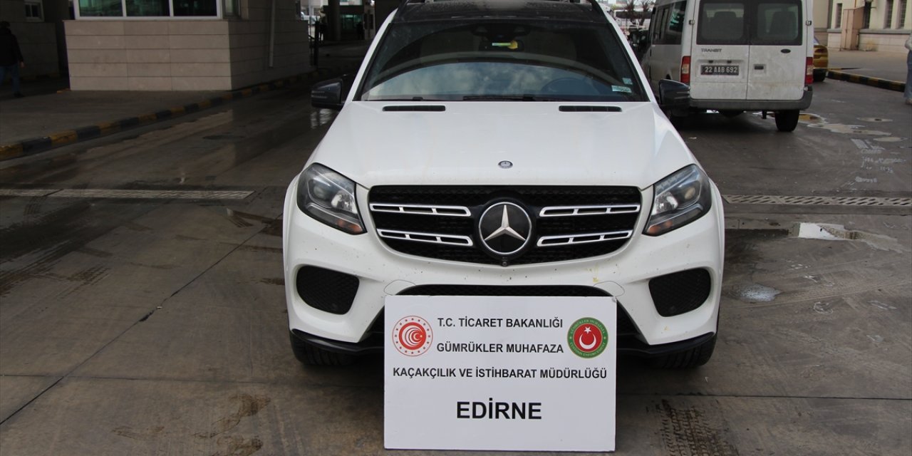 Sahte emeklilik belgesiyle lüks araç vurgunu