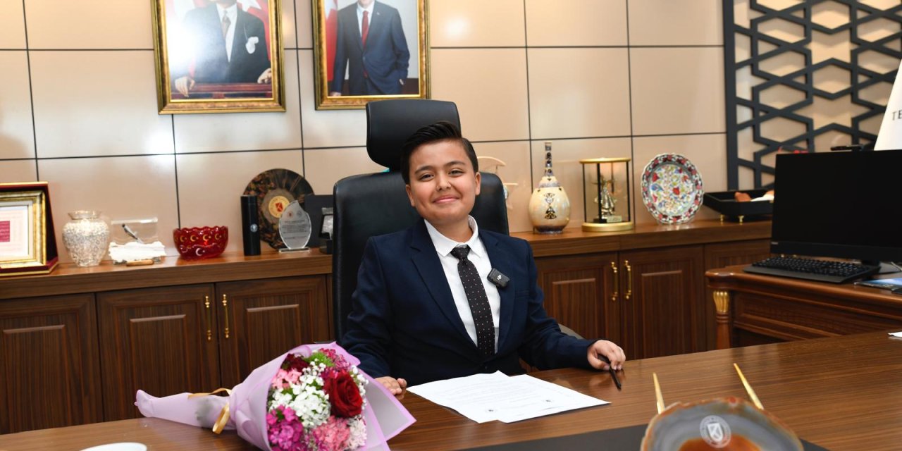 Konya Teknik Üniversitesi yönetimi minik Musa'ya emanet edildi