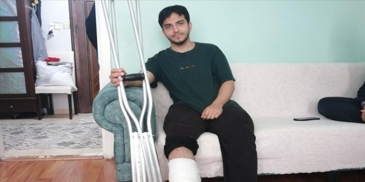 Depremde pencereden atlayan genç: Havada uyandım