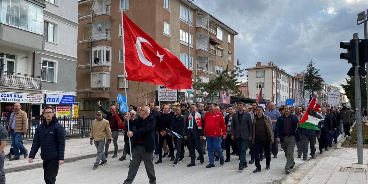 Konya, Gazze ve Doğu Türkistan için yürüdü