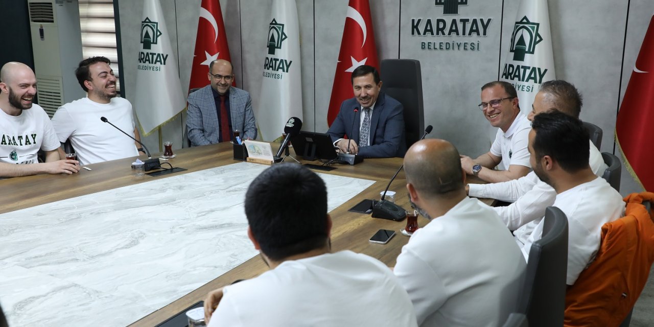 Karatay’ın genç basketbolcularından Hasan Kılca’ya ziyaret