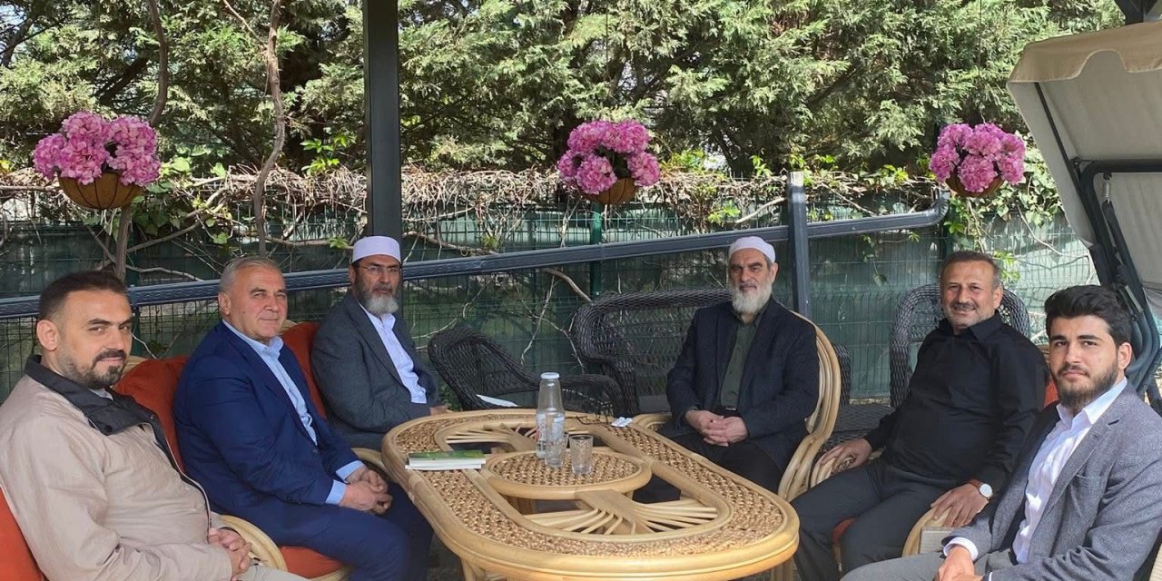 Nurettin Yıldız Konya'da gençlerle buluştu