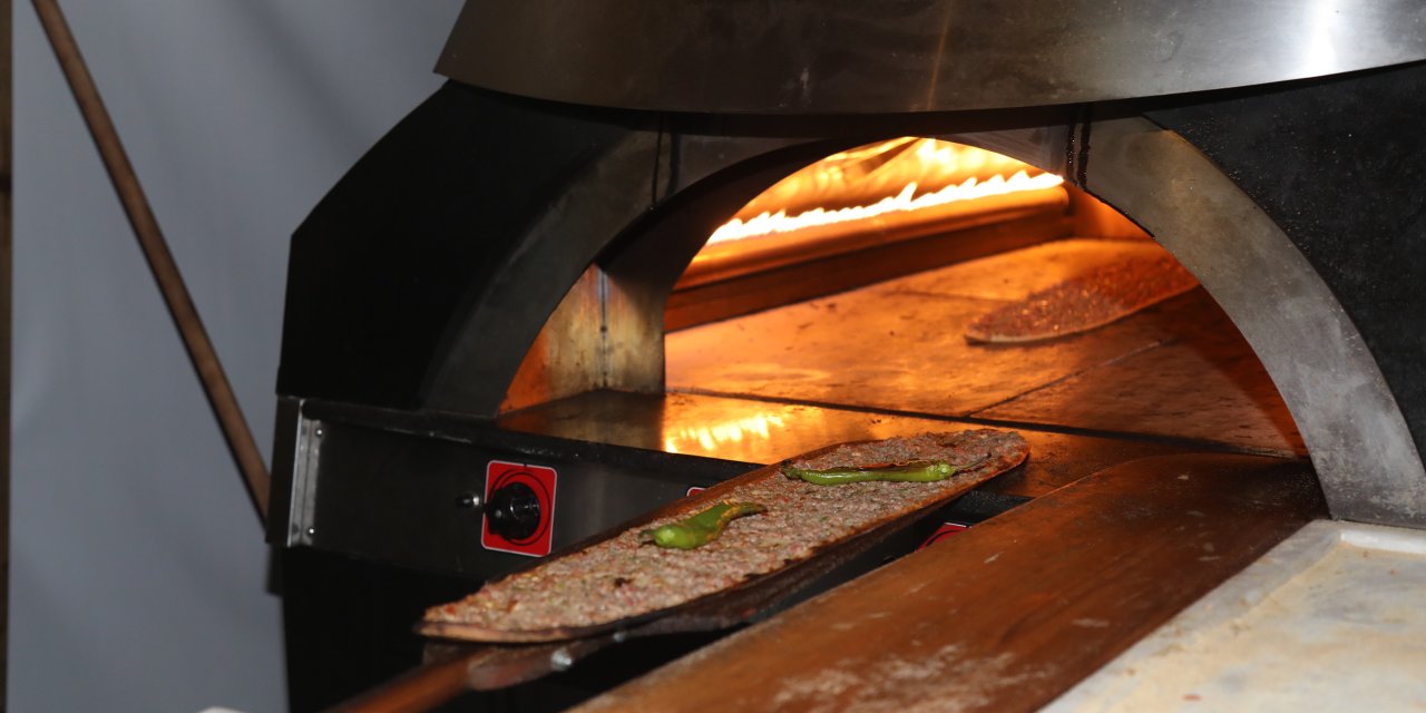 Konya’nın meşhur etliekmeğine hamur zammı geldi