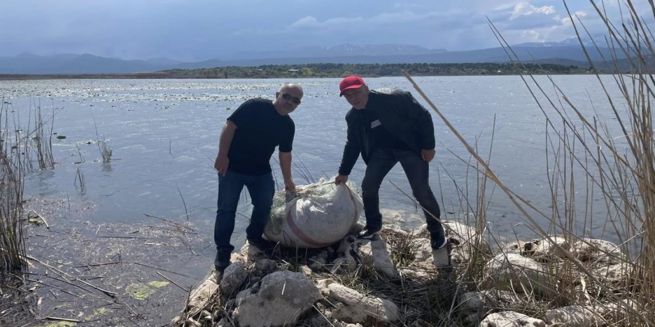 Beyşehir Gölü’nde kaçak avcılar denetime takıldı