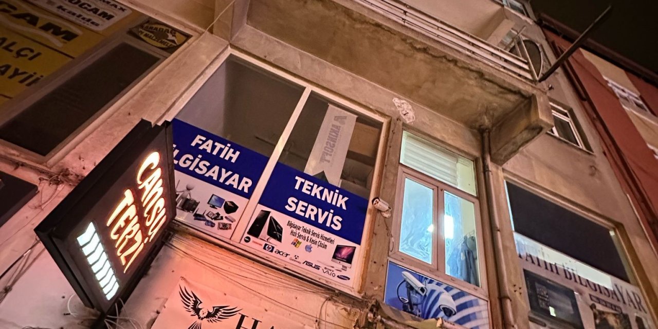 Yaşlı kadın balkondan düşerek can verdi