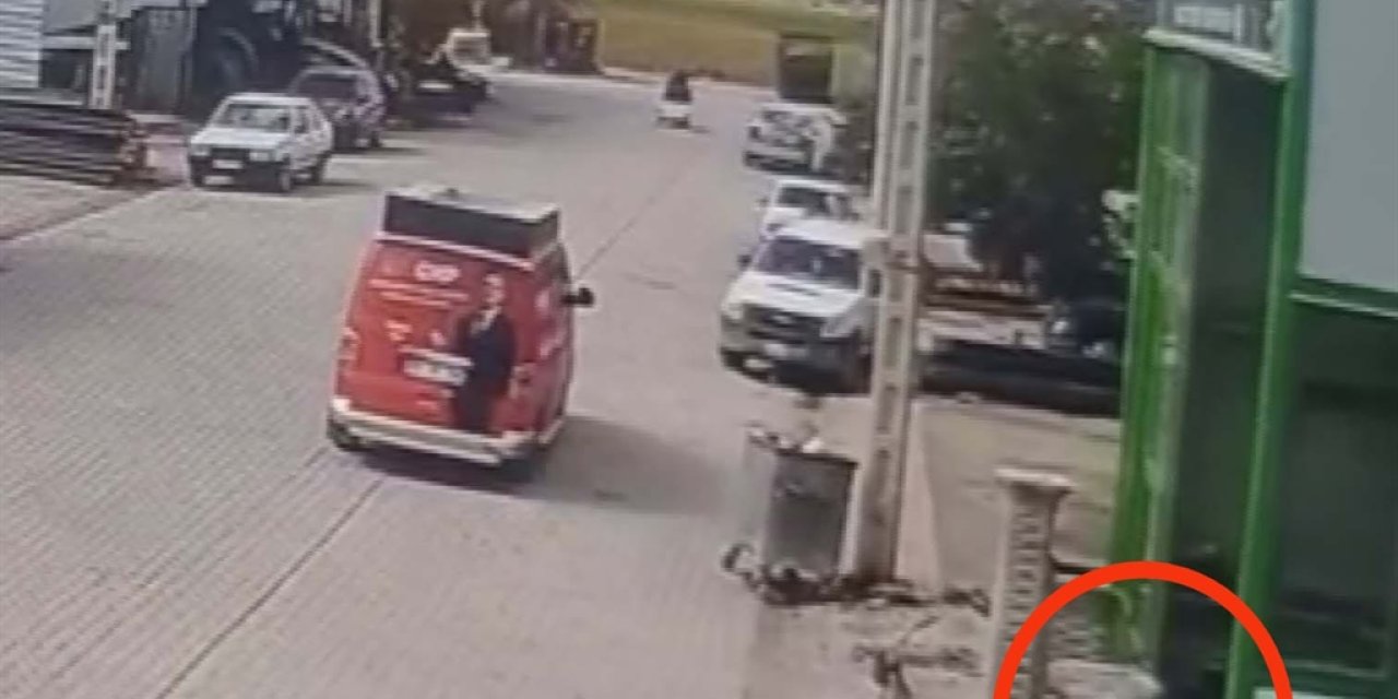 Konya’da CHP aracı geçerken silahla ateş eden 2 kişi tutuklandı