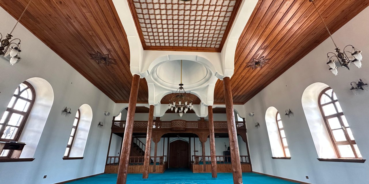 Konya’da tarihe tanıklık eden cami restore edildi