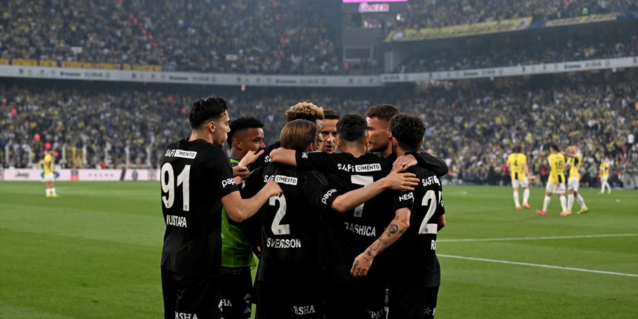 Derbilerin takımı Beşiktaş, Kadıköy’de de kazandı