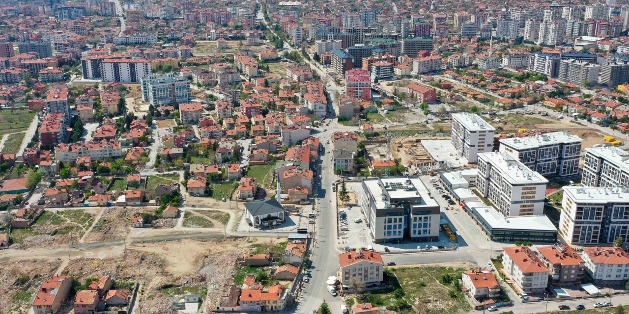 Konya’da nüfusun arttığı bölgede ulaşım ve yeşil hamlesi