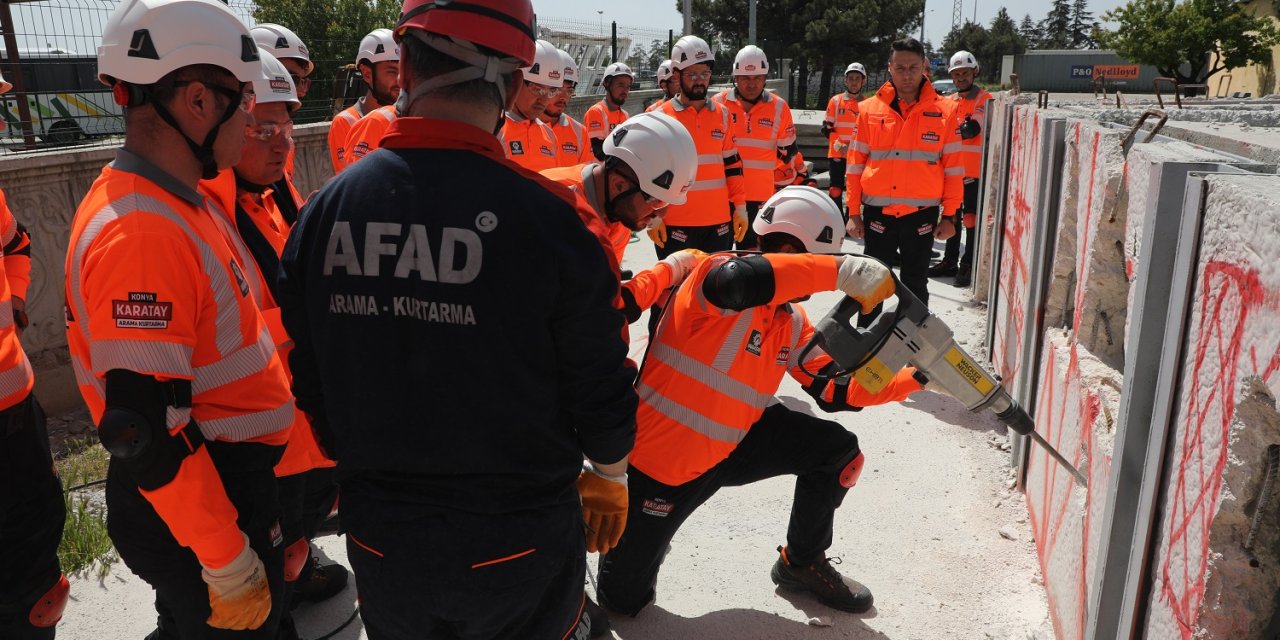 Karatay Belediyesi Arama ve Kurtarma ekibi afetlere hazırlanıyor
