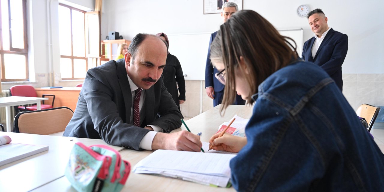3 okulu ziyaret eden Başkan Altay, Konya’yı bekleyen tehlikeye vurgu yaptı