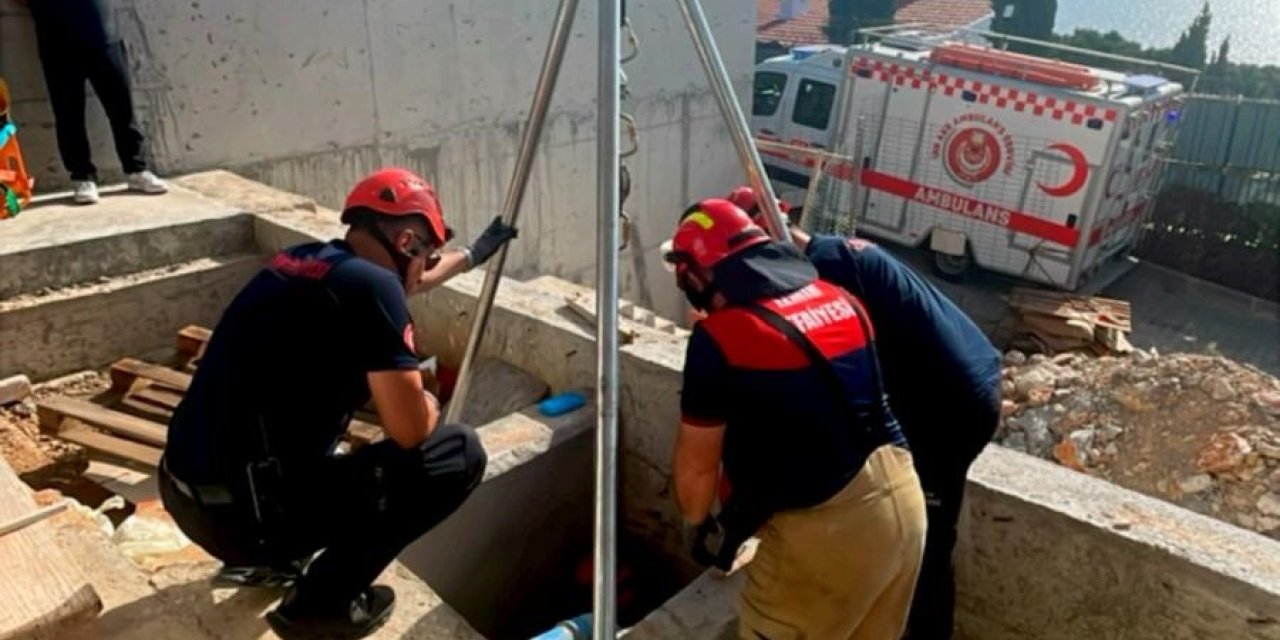 65 yaşındaki kadın inşaat kuyusuna düştü