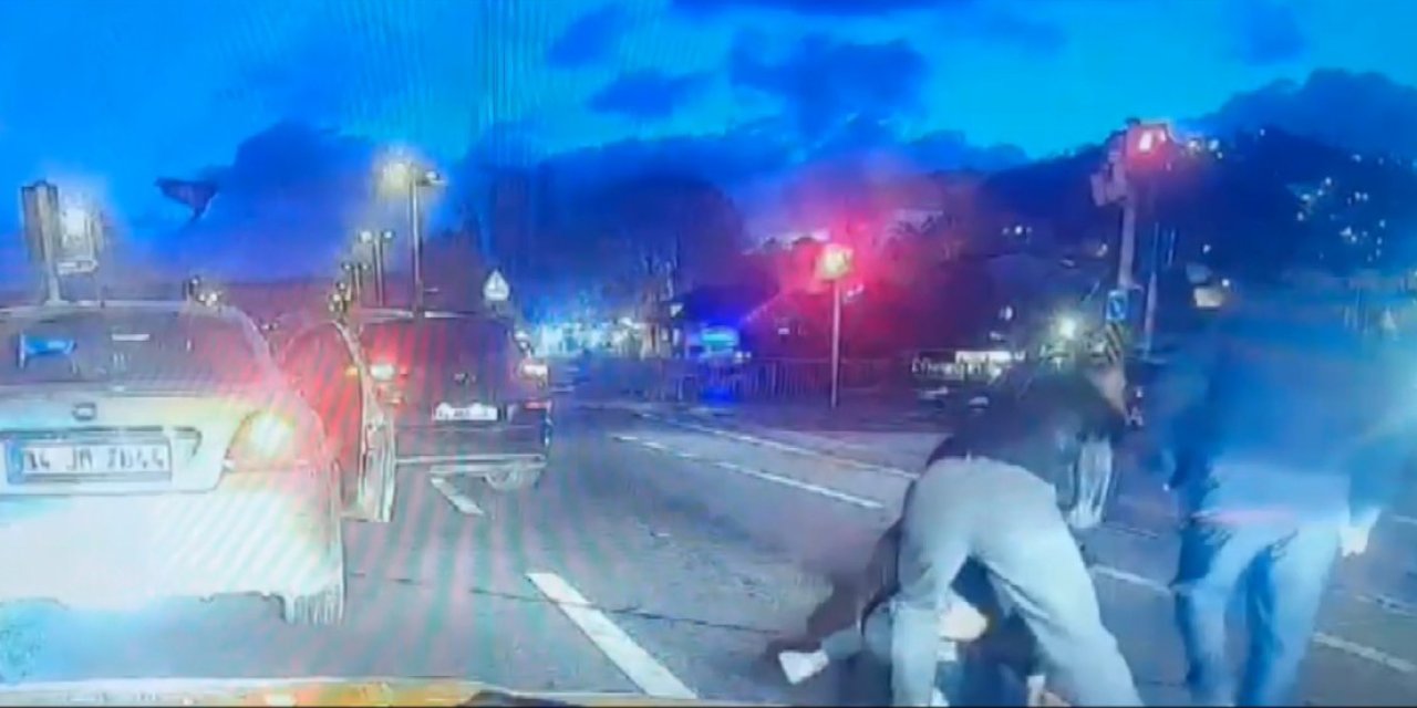 Film gibi soygun: 3 kilo altını çuvallara doldurup kaçtılar