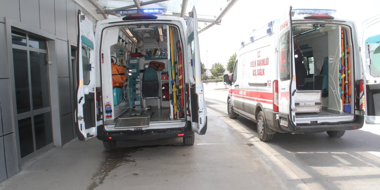 Konya'da peş peşe iki kaza! Yaralılar hastaneye kaldırıldı