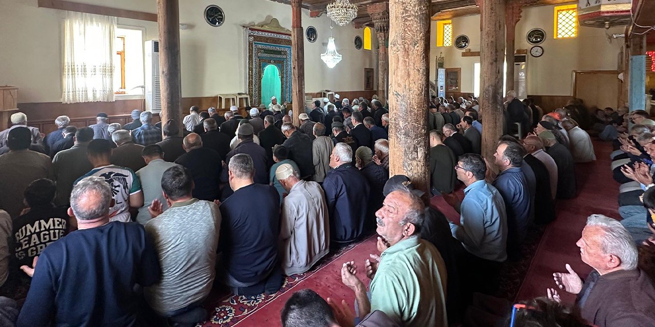 Konya'nın iki ilçesinde yağmur ve şükür duası