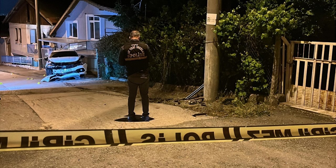 Seyir halindeki araca silahlı saldırı! Sürücü vuruldu