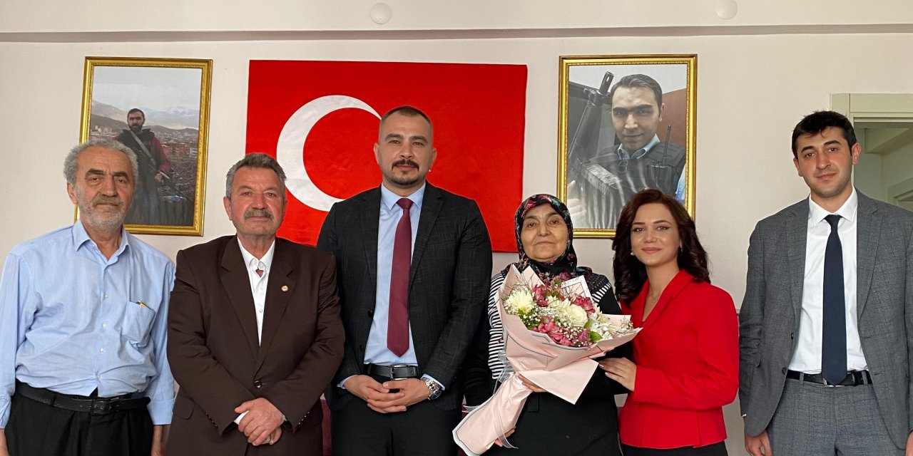 Konya'da şehit annesine anlamlı ziyaret