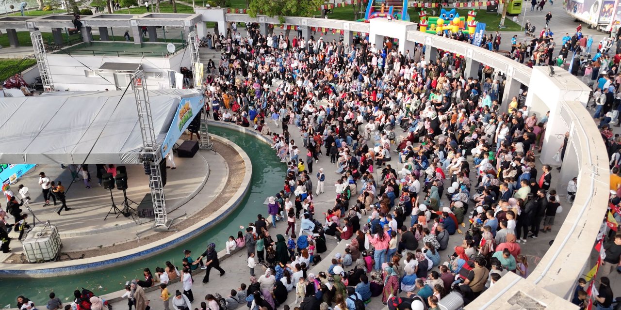 Konya'dan dünyaya açılan sinema köprüsü tam not aldı