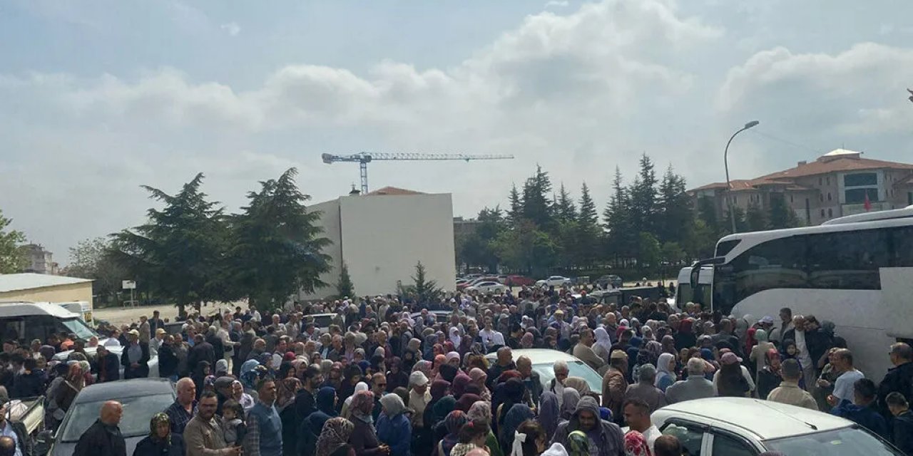 Konya’da dualarla duygusal uğurlama başladı